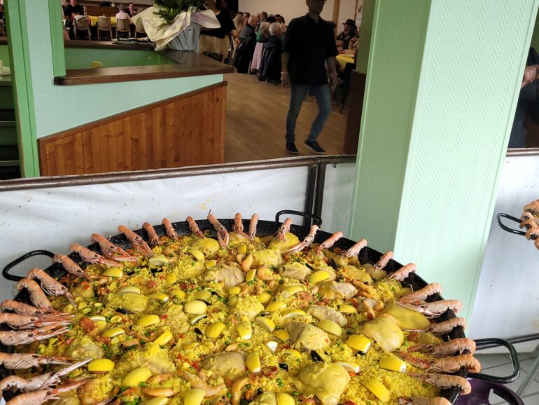 Savourez la Paella Authentique de FredPaella à Rouen